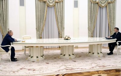 Macron peut dire merci à Poutine : le président français est sûr désormais d’être réélu !